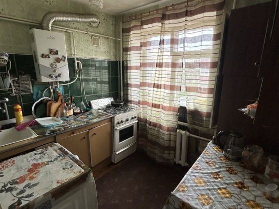 Продається 3-кімнатна квартира в районі Водоканалу Коростень