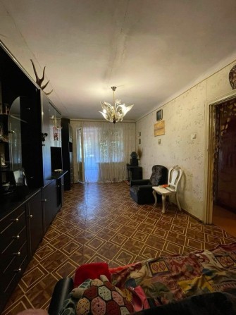 Продається 3-к квартира в районі Черемушки - фото 1