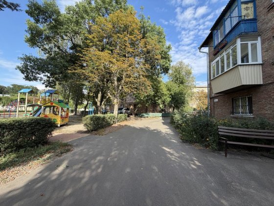 Продам 3-кімнатну квартиру в смт Коцюбинське. Поряд школа. Без комісії% Коцюбинське