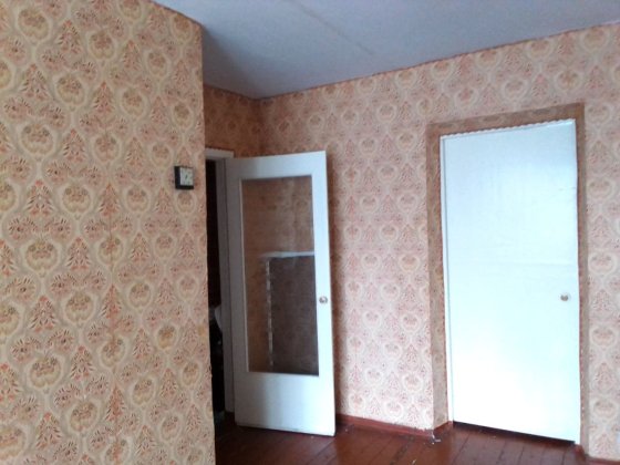 Продам 3-х кімнатну квартиру , в/м Лубны