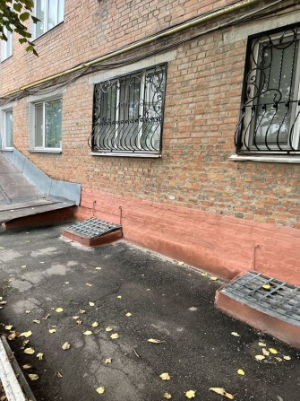 Продаю 2- к квартиру с ремонтом и мебелью - фото 1