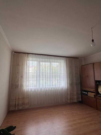 Продаеться однокімнатна квартира в м.Малин від власника . - фото 1
