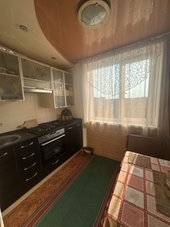 Продам 3-х кімнатну квартиру у м. Лозова - фото 1