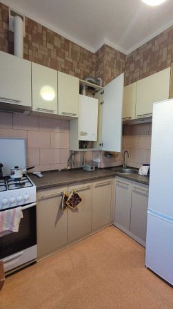 Продам 3-х кімнатну квартиру. - фото 1