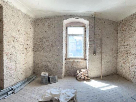 Продам 1-кімнатну квартиру під ремонт Мукачево центр Мукачево