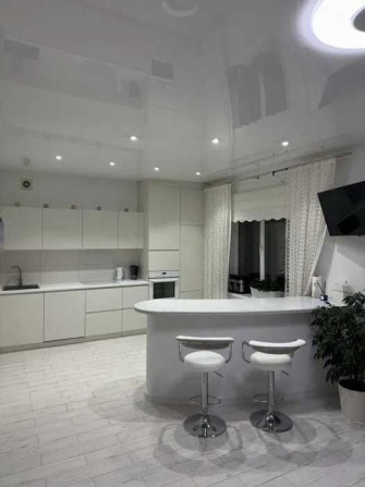 Продаж 4-кімнатної квартири з ремонтом! - фото 1