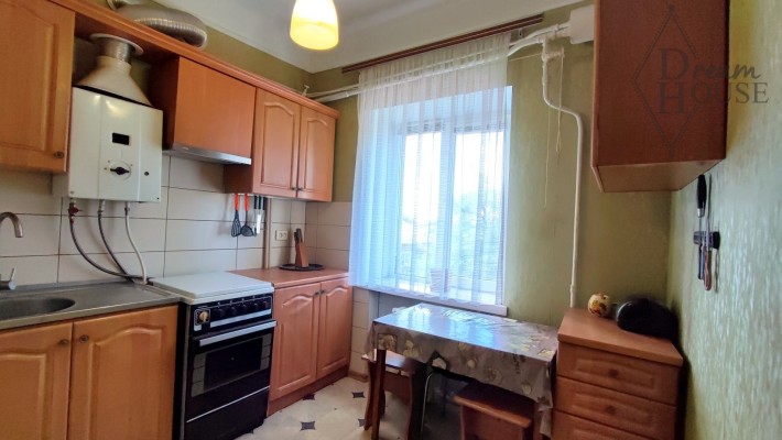 Продаж 2-кім.кв. в центрі по вул.Небесної Сотні - фото 1