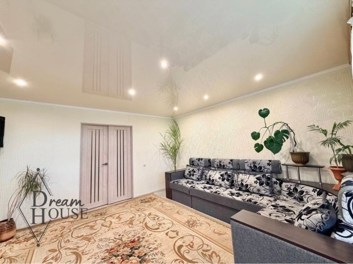 Продаж 3 кімнатної квартири - фото 1