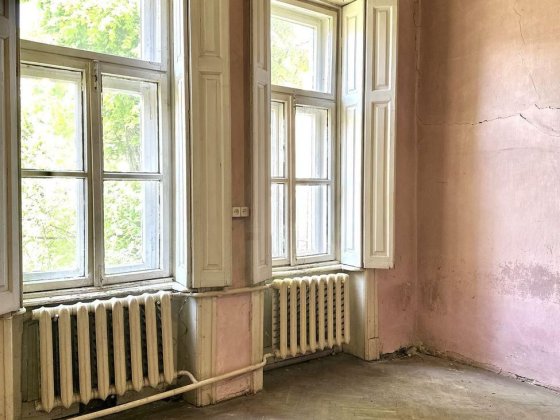 Продається 2 кімнатна квартира в центрі м.Мукачево Мукачеве