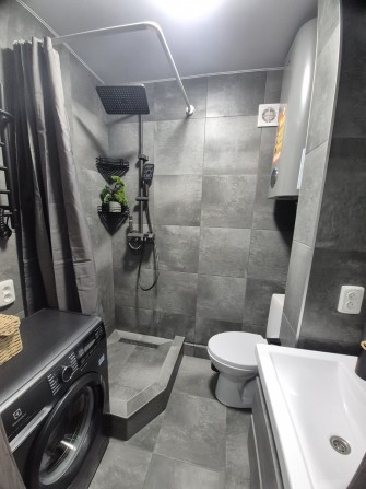 продам 1 комнатную квартиру в центре - фото 1