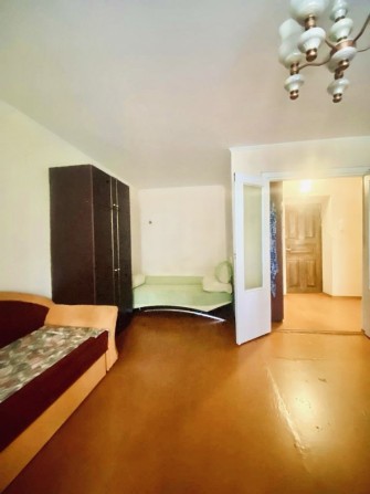 Продам 1 кімнатну квартиру.3й поверх.Газова автономка - фото 1
