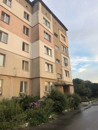 Продаю 2 кімнатну м.Обухів з індивідуальним опаленням - фото 1