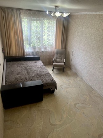 2-кімнатна квартира 54,5 м² | 4 поверх | Лоджія 6 м² | Меблі та техніка | район ПЗТО Павлоград - фото 1