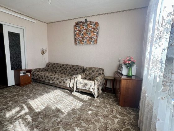 Продам 2х кімнатну чешку.