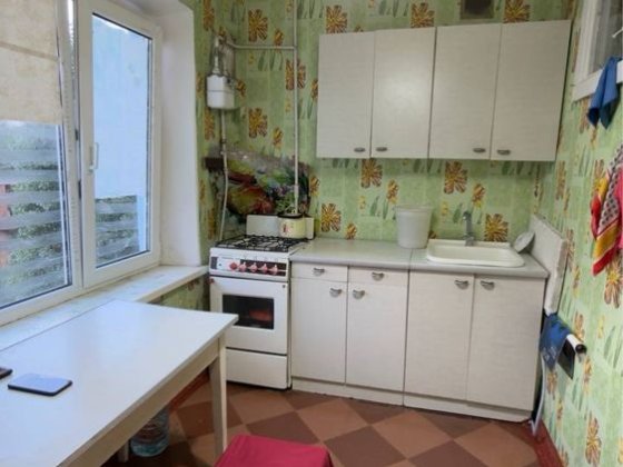 Продам 1 кімнатну квартиру