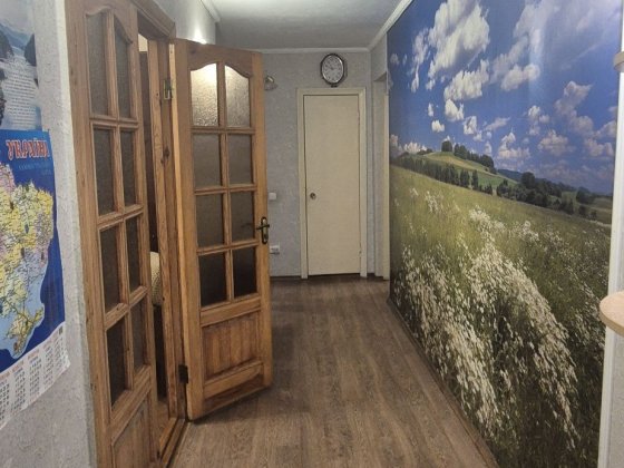 Продаж 3 км. квартири м.Самар
