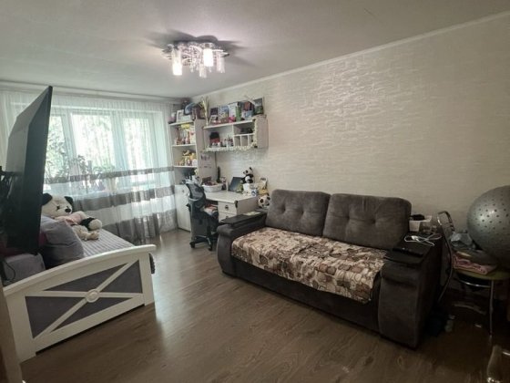 У продажу 1 кім. квартира, р-н  острова