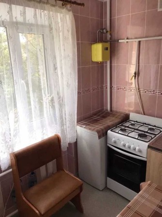 Продается трехкомнатная квартира. Центр Славянска. - фото 1