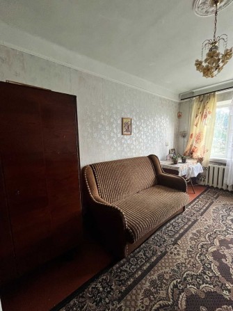 Продается 2-комнатная квартира на Артема - фото 1