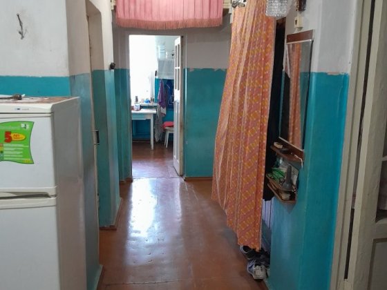 3-и кімнатна квартира в  центрі міста + гараж у дворі, по вул. Ротондівській,46 Сміла