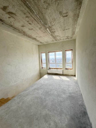 Дворівнева квартира 87,5 m2 з великою терасою, центр Стрия - фото 1