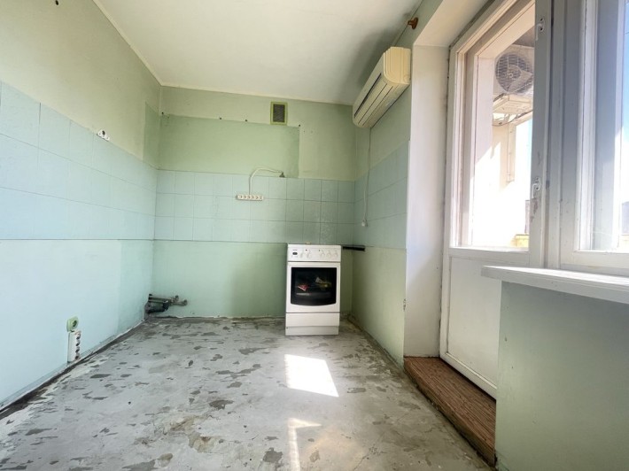Продам 1-кімнатну квартиру в Українці, вул. Соснова, 1 - фото 1