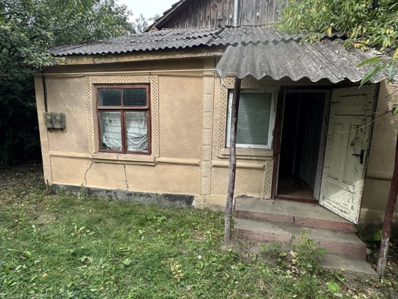 Продається 2х кімнатна квартира м. Хотин Хотин