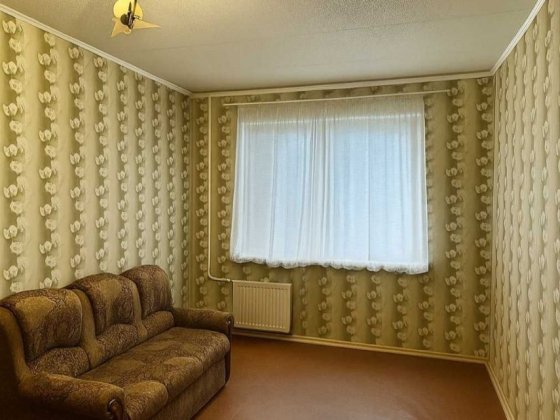 продам в центре Чугуева 3х комнатную квартиру Чугуев