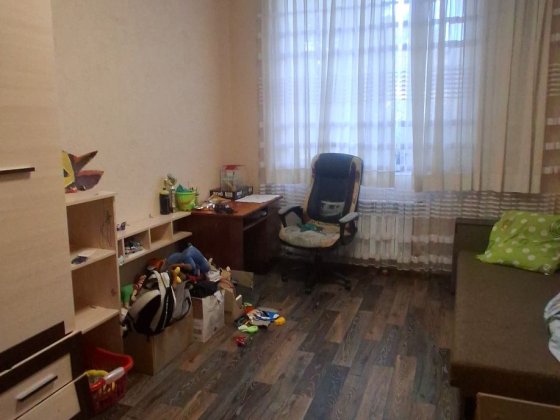 Чугуев Продам 3х ком.квартиру Чугуев