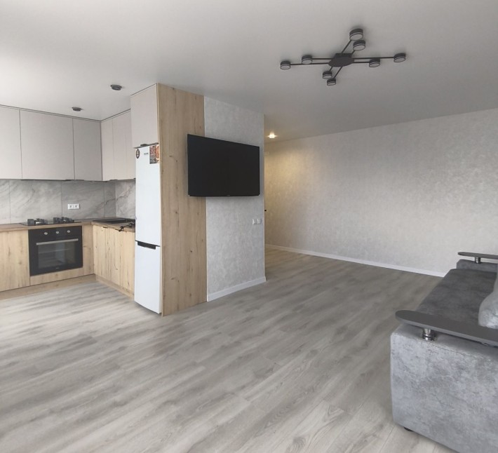 Продаж 3кім квартири з ремонтом в м.Шептицький - фото 1