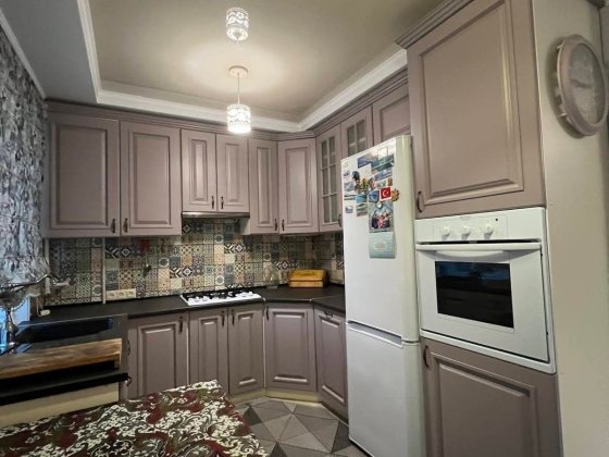 Продам двокімнатну квартиру Шептицький