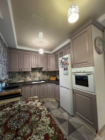 Продам двокімнатну квартиру - фото 1