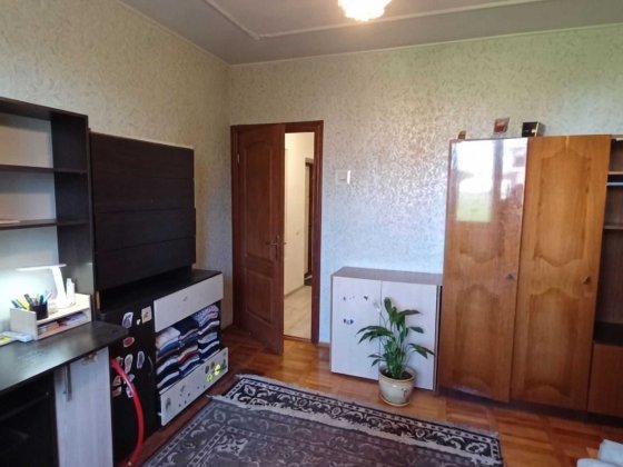 продам 3 комнатную квартиру улучшенка в Чугуеве Чугуев