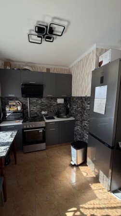Продам 3х комнатную кввртру в районе 24 школы - фото 1