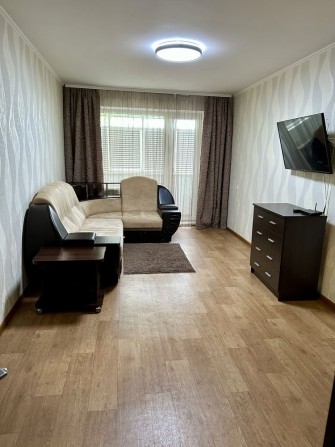 Продам 2х комнатную квартиру - фото 1