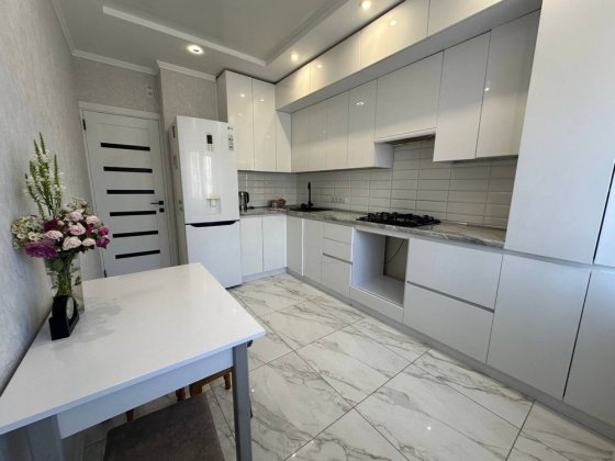 Продаж квартири Агрономичное