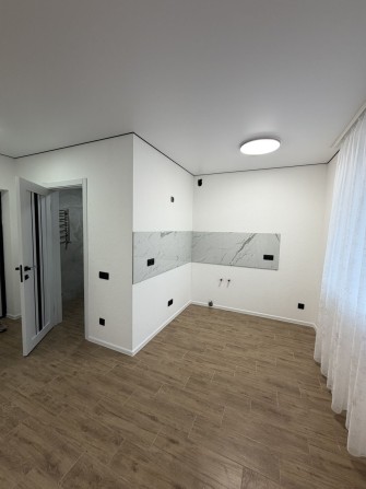 Продам смарт квартиру з ремонтом - фото 1