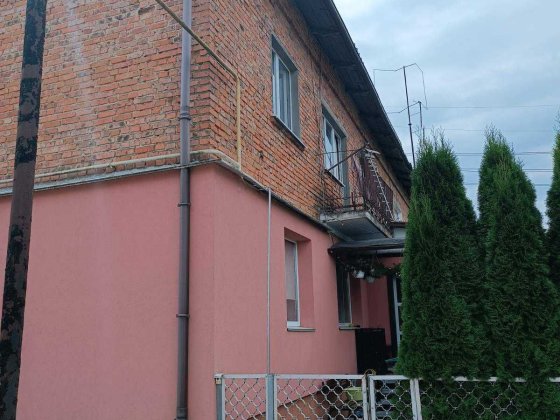 Продаж 3к квартири в Луці-Мелешківській Лука-Мелешковская