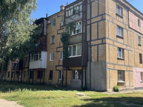 Продаж трикімнатної квартири