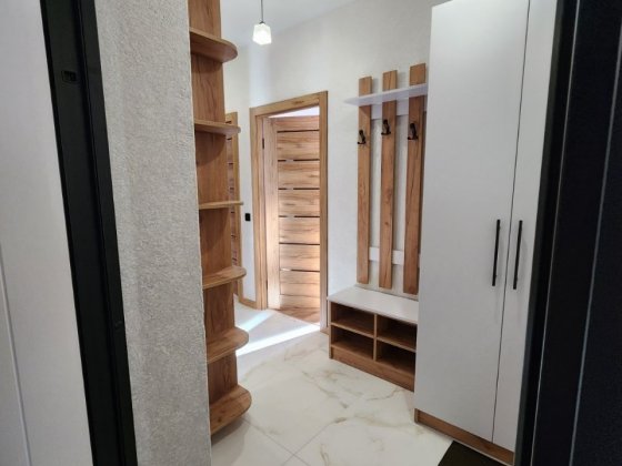 Продаж квартири в НОВОБУДОВА м.Свалява, з дизайнерським ремонтом каартира на 3-тьому поверсі. Свалява