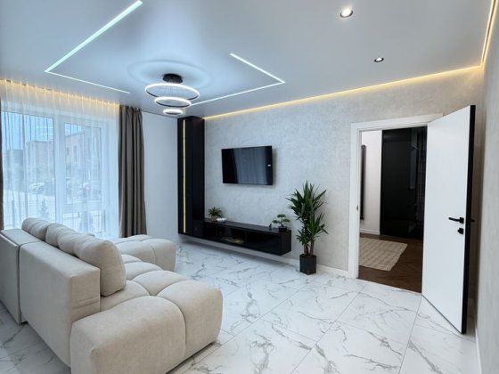 Продаж красивоі великоі 1 кім квартири 58 кв м з діоянкою та терасою Крихівці