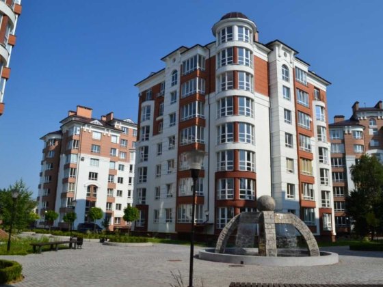 Продається 2кім.квартира з ремонтом Калинова Слобода. Крихівці