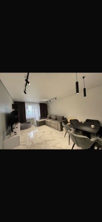 Продам квартиру , Власник , 92 квадрати , з новим ремонтом ! - фото 1