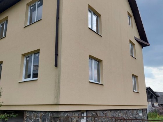 3-рівнева квартира-сирець. Терміново!!! Надвірна