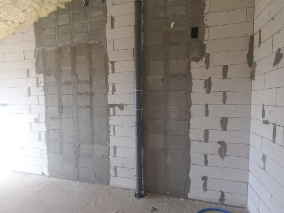 Готова квартира! З каміном, та сонячними панелями. Святопетровское