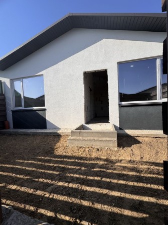 Продаж квартири 34 м2 в таунхаусі, Білогородка - фото 1