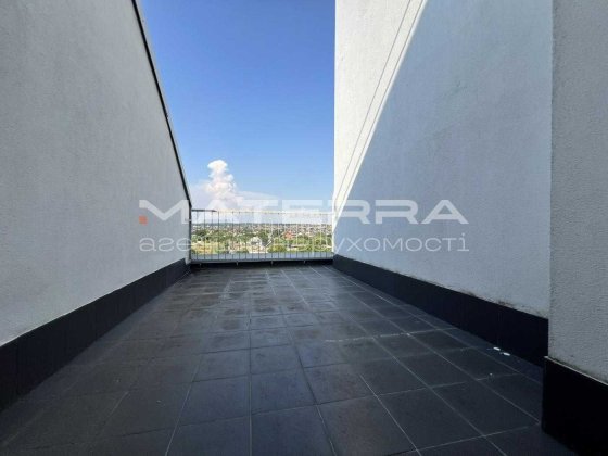 Продаж квартири з ВЛАСНОЮ ТЕРАСОЮ 100 м2 у ЖК City Lake (Білий Шоколад) Білогородка