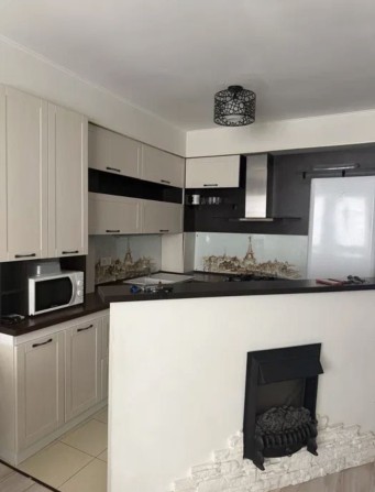 Продаж 3-к квартири 75 м² з власним двориком 56 м² в ЖК «Петрівський квартал» - фото 1