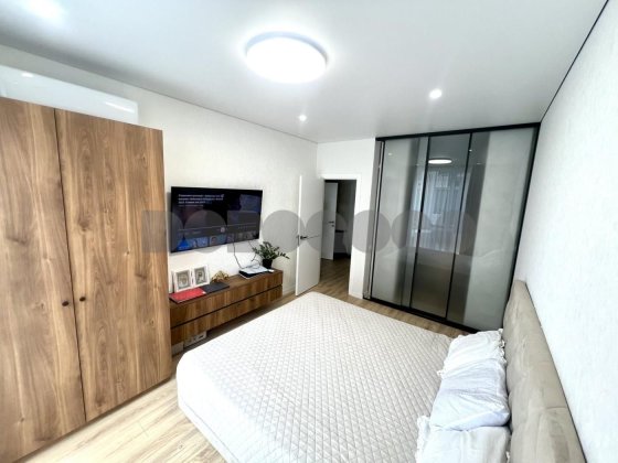 БЕЗ% Продаж 1к квартири з сучасним ремонтом 39 кв.м в ЖК Smart Residance