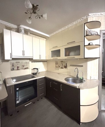 Продаж -1к квартири с Святопетрівське - фото 1